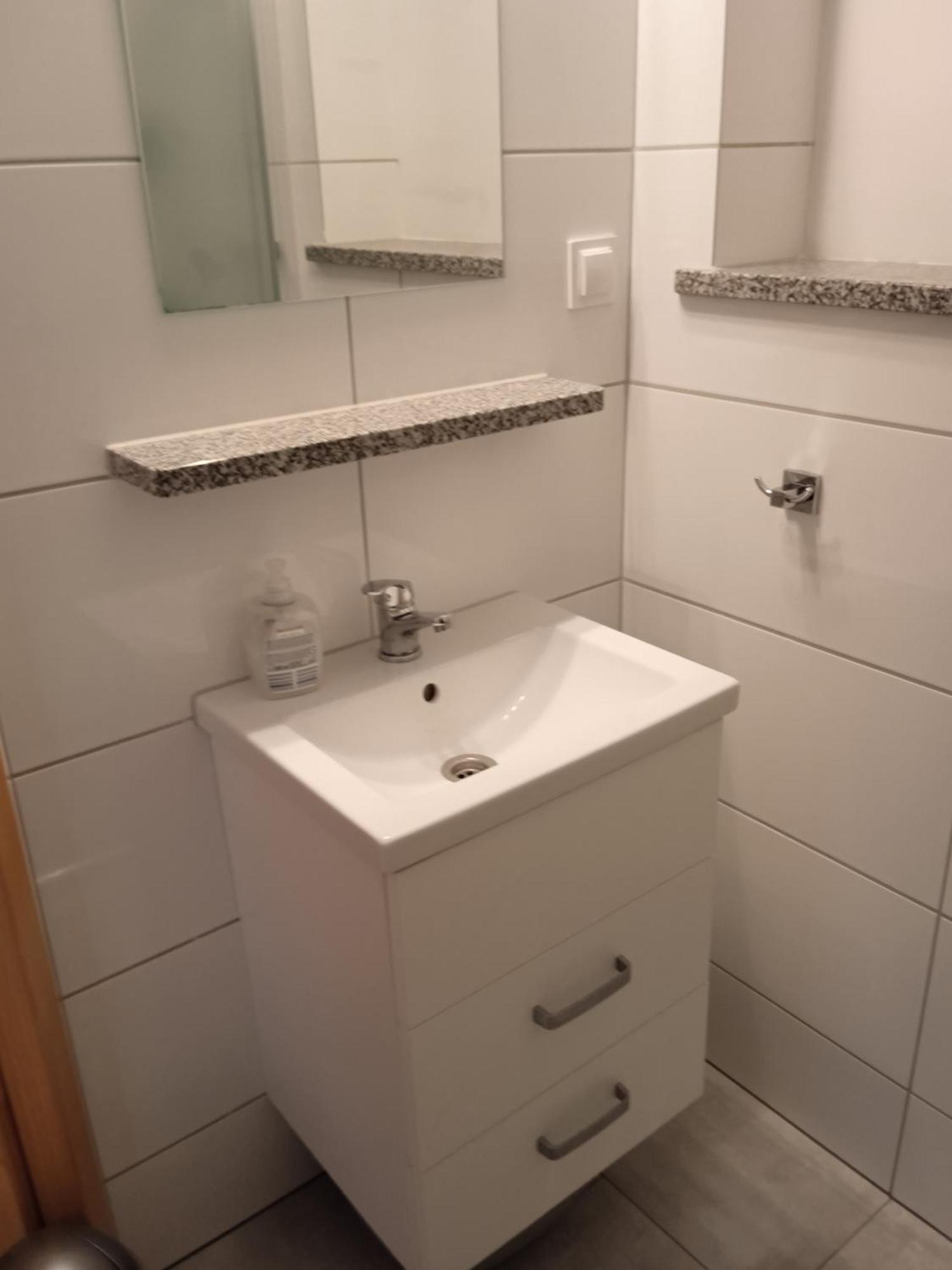 Apartamenty Pokoje Muszelka Miedzywodzie Exterior photo